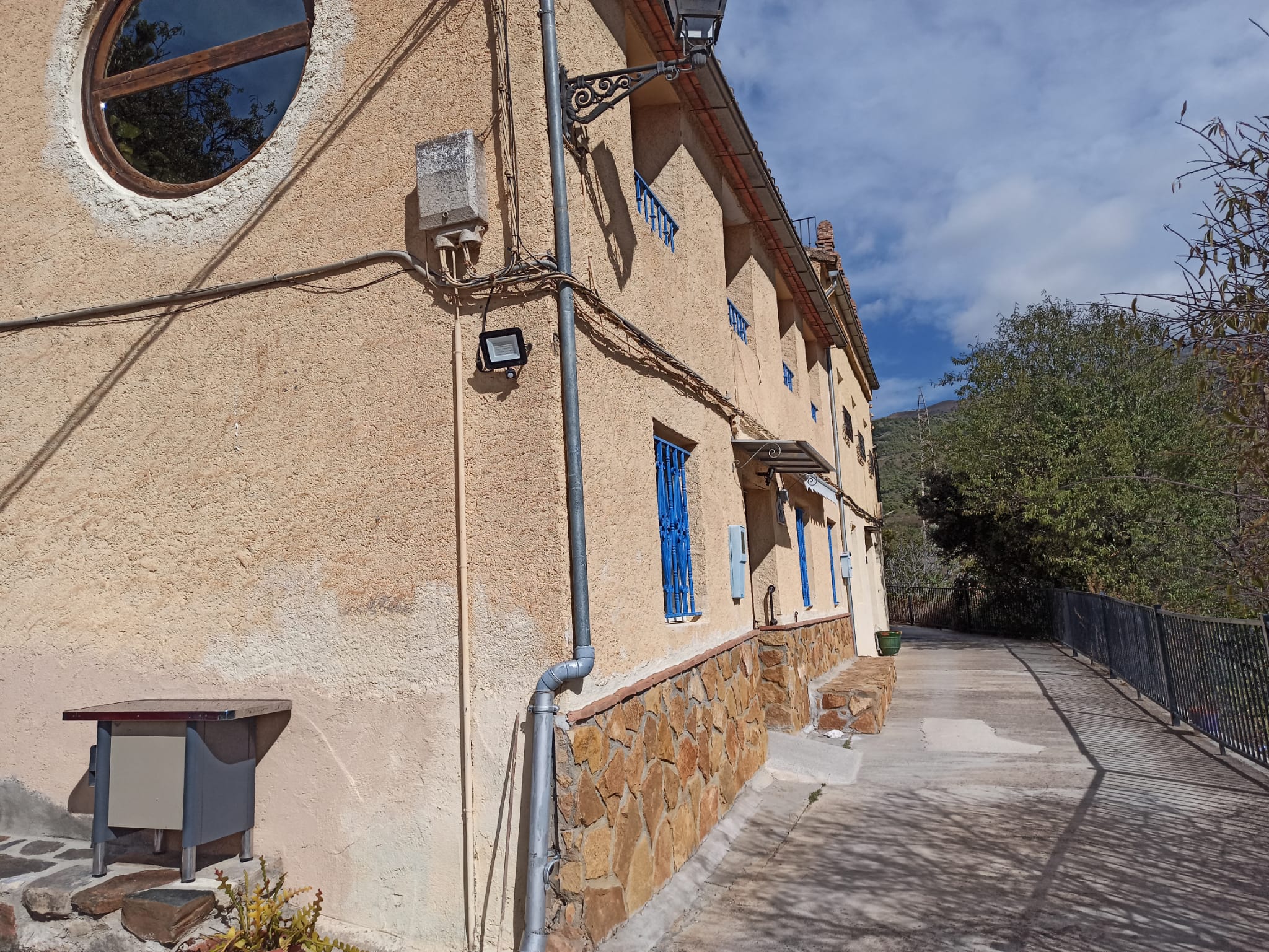 MONDUJAR casa 220.000€